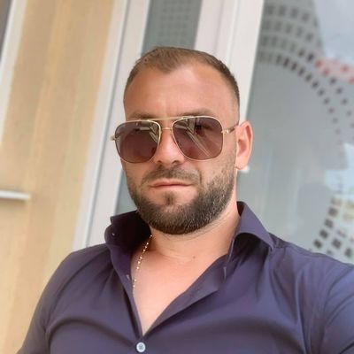 Matteo M.